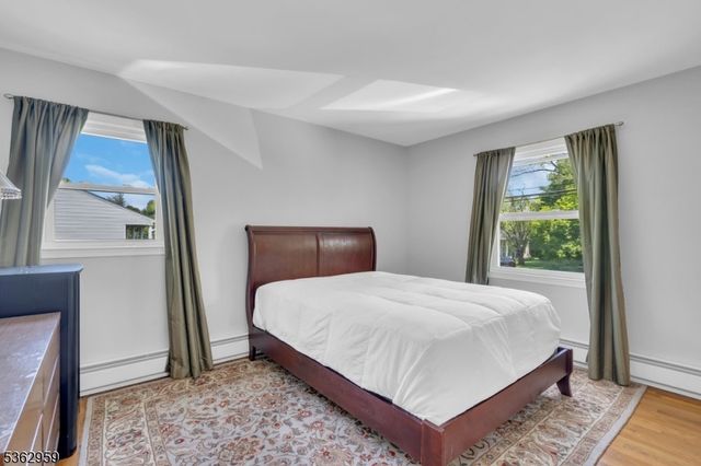 82 N Beverwyck Rd, Parsippany-troy Hills Twp., NJ 07054