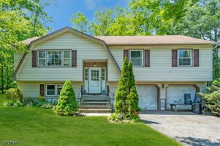 82 N Beverwyck Rd, Parsippany-troy Hills Twp., NJ 07054