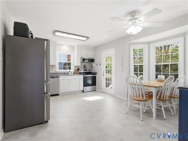 6410 Cherrygrove Ln, Mechanicsville, VA 23111