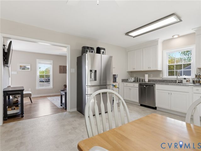 6410 Cherrygrove Ln, Mechanicsville, VA 23111