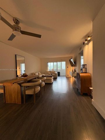 4200 Hillcrest Dr 208, Hollywood, FL 33021