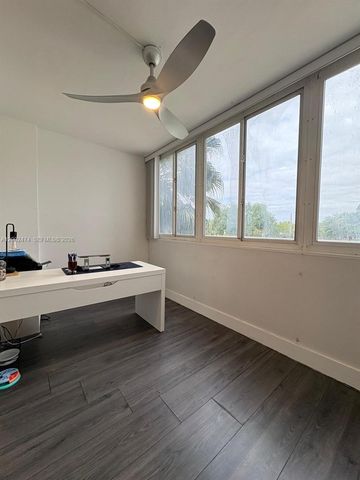 4200 Hillcrest Dr 208, Hollywood, FL 33021