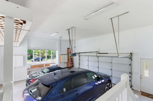 4221 Sawgrass Drive, North Charleston, SC 29420