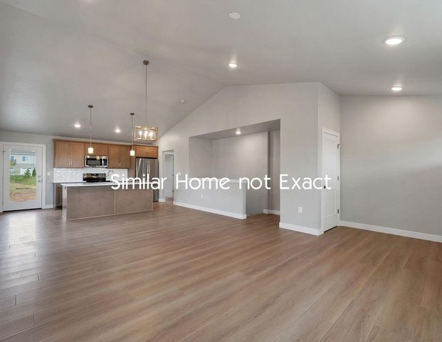 1417 HOFFMAN ROAD, Green Bay, WI 54311