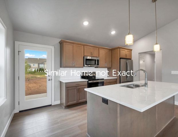 1417 HOFFMAN ROAD, Green Bay, WI 54311