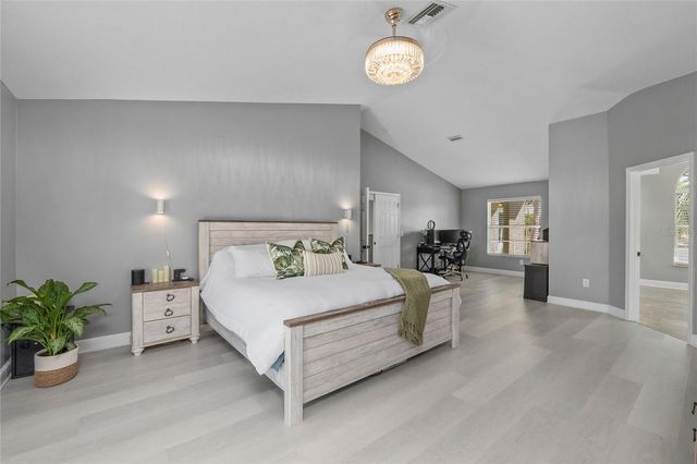 15618 SHOAL CREEK PLACE, Odessa, FL 33556