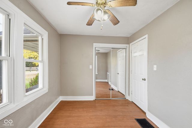 9 Dixie Drive, Anderson, IN 46016