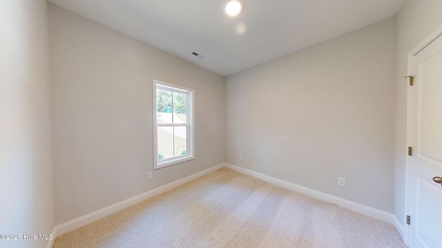 165 Devonshire Avenue W, West End, NC 27376