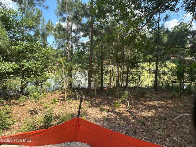 165 Devonshire Avenue W, West End, NC 27376
