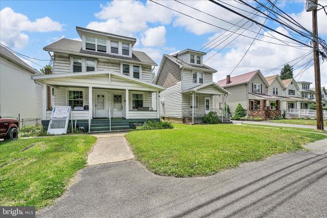 723 PORT CARBON - ST CLAIR HW, Pottsville, PA 17901