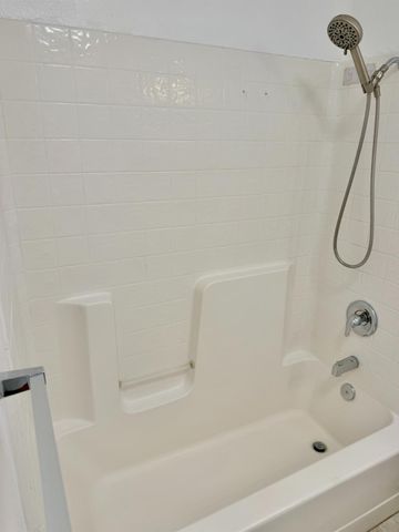 3928 El Portal Pl, Modesto, CA 95357