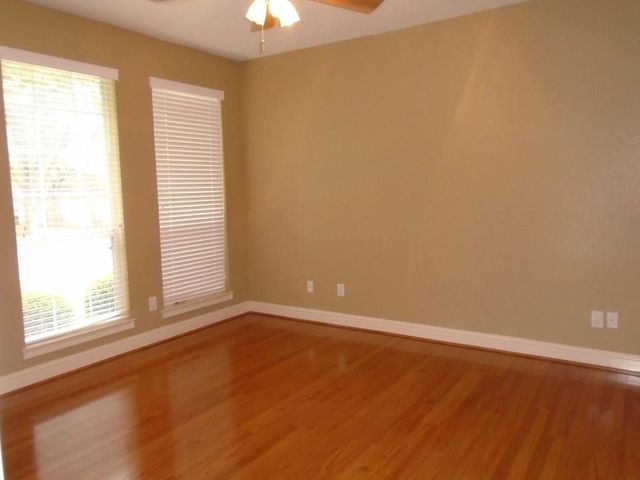 6905 Vista Ridge Court, Fort Worth, TX 76132