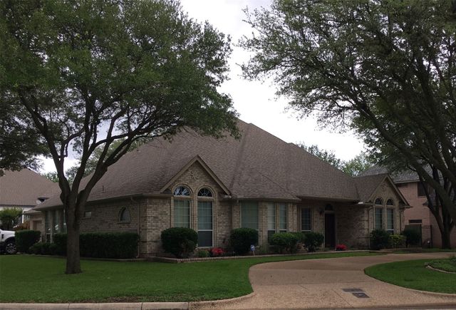 6905 Vista Ridge Court, Fort Worth, TX 76132