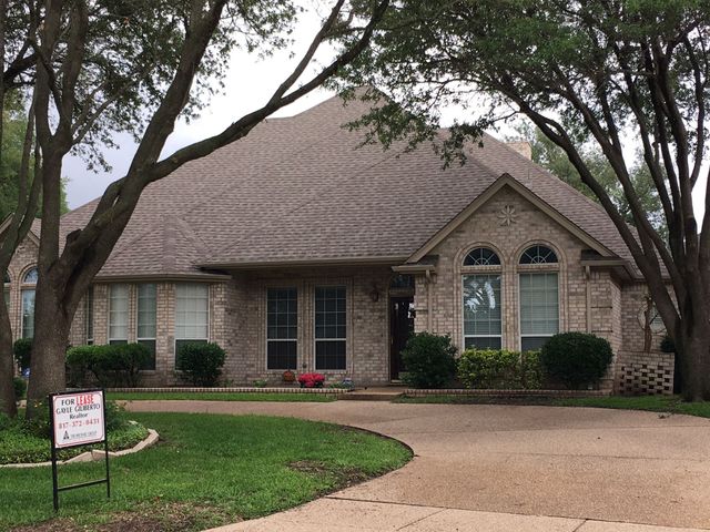 6905 Vista Ridge Court, Fort Worth, TX 76132