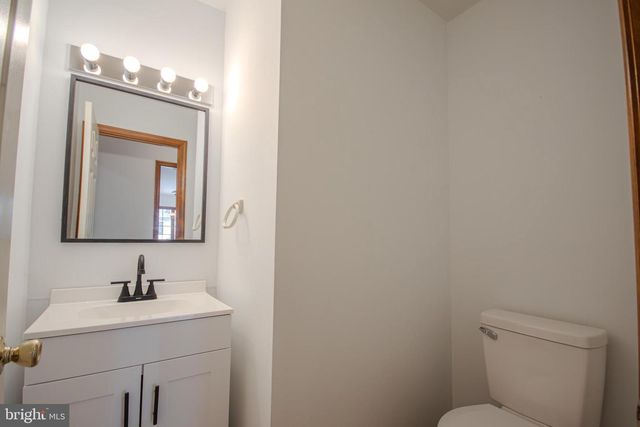 313 W LONDON AVE, Salisbury, MD 21801