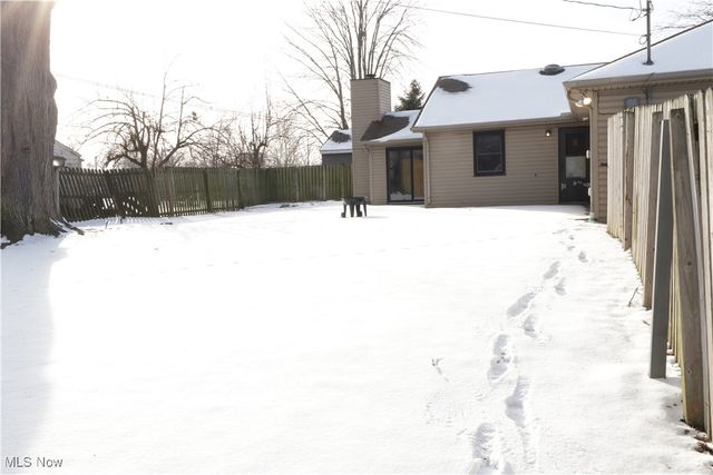 4440 E Lake Road, Sheffield Lake, OH 44054