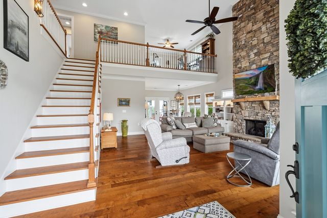 124 Tuscany Village Drive, Ringgold, GA 30736