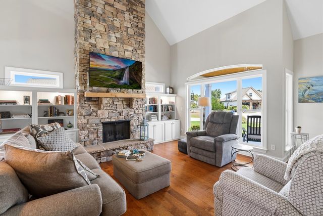 124 Tuscany Village Drive, Ringgold, GA 30736
