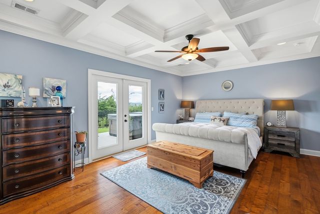 124 Tuscany Village Drive, Ringgold, GA 30736