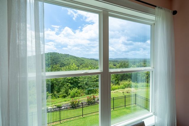 124 Tuscany Village Drive, Ringgold, GA 30736