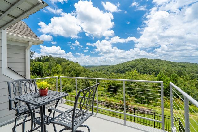 124 Tuscany Village Drive, Ringgold, GA 30736