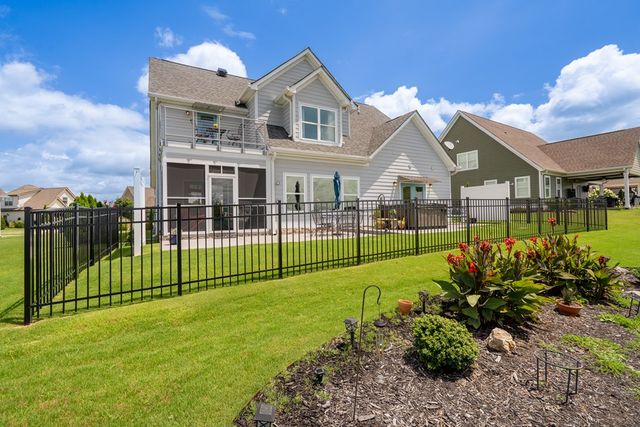 124 Tuscany Village Drive, Ringgold, GA 30736