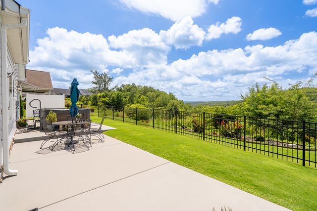 124 Tuscany Village Drive, Ringgold, GA 30736