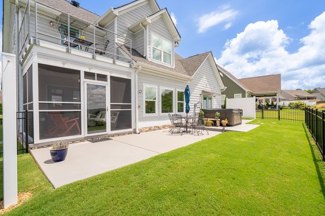 124 Tuscany Village Drive, Ringgold, GA 30736