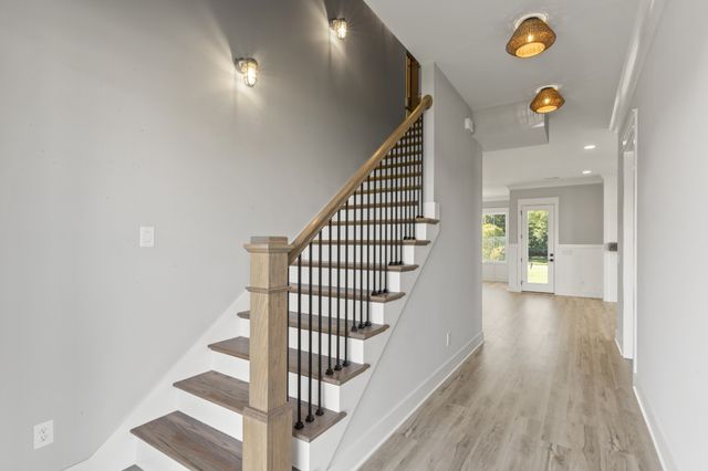 8 Latitude Dr, Winchester, TN 37398