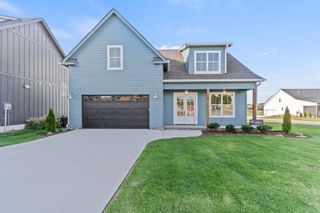 8 Latitude Dr, Winchester, TN 37398