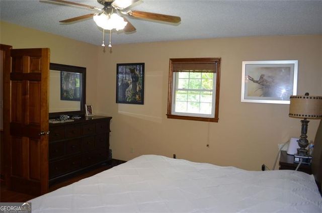 1351 Atlanta, Rockmart, GA 30153