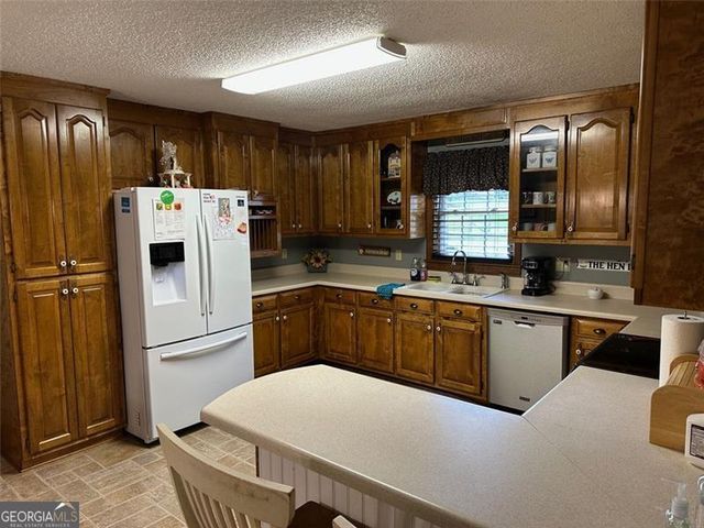 1351 Atlanta, Rockmart, GA 30153