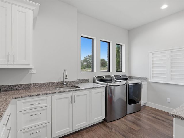 5913 Verden RDG, New Braunfels, TX 78132
