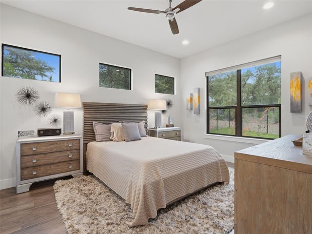 5913 Verden RDG, New Braunfels, TX 78132