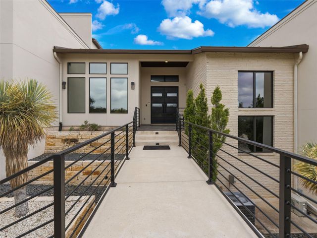 5913 Verden RDG, New Braunfels, TX 78132