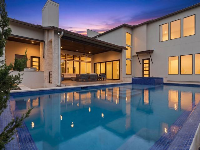 5913 Verden RDG, New Braunfels, TX 78132