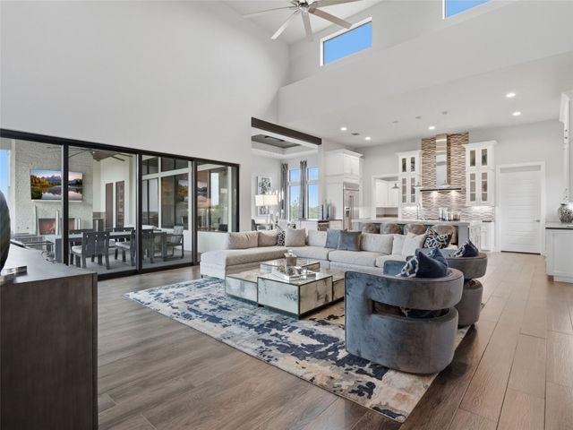 5913 Verden RDG, New Braunfels, TX 78132