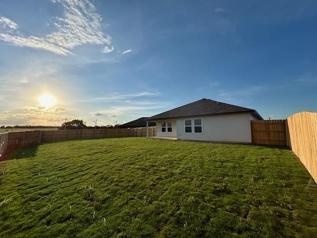 206 Perry PL, Rockdale, TX 76567