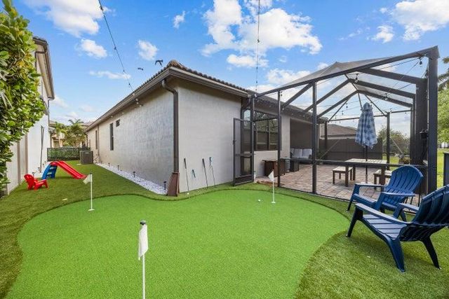 8238 Hanoverian Drive, Lake Worth, FL 33467