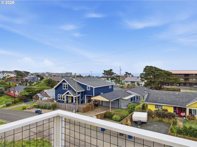 430 Nw 5TH St, Newport, OR 97365