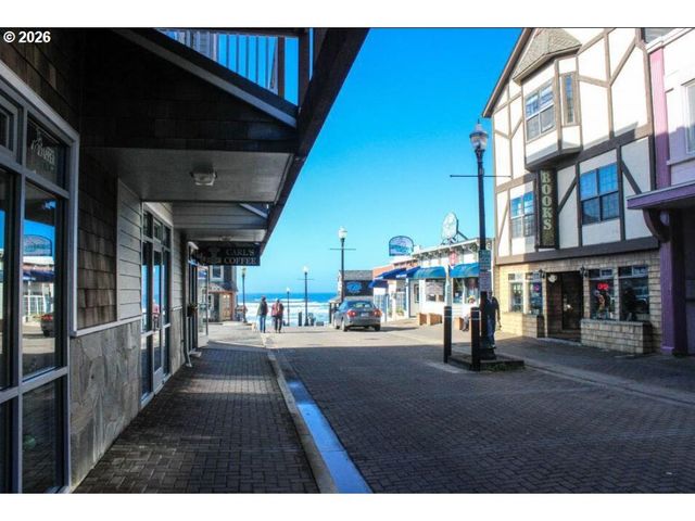 430 Nw 5TH St, Newport, OR 97365
