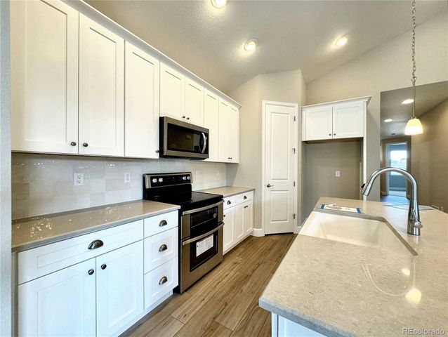 1975 Spencer Avenue, Castle Rock, CO 80104