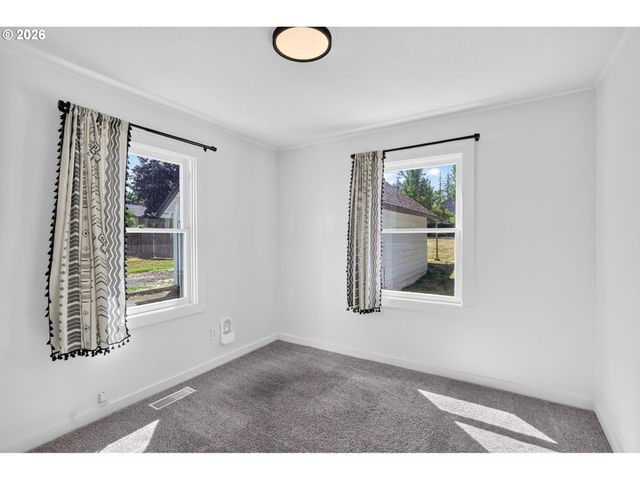 4520 Se CHASE Rd, Gresham, OR 97080