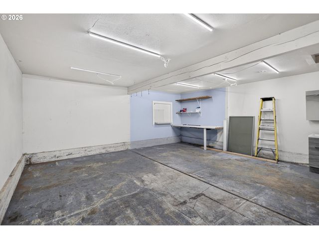 4520 Se CHASE Rd, Gresham, OR 97080