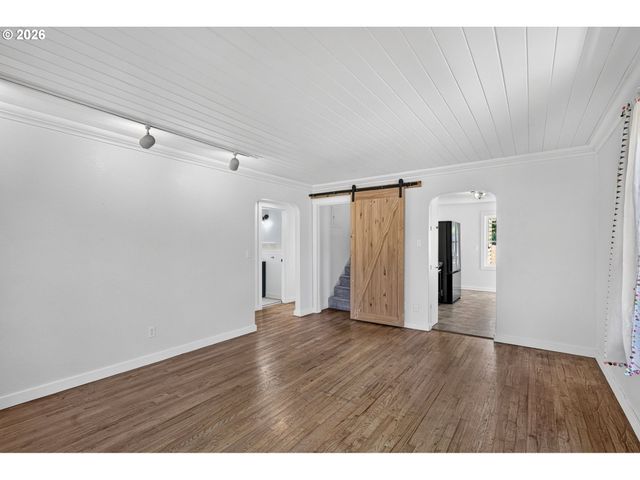 4520 Se CHASE Rd, Gresham, OR 97080
