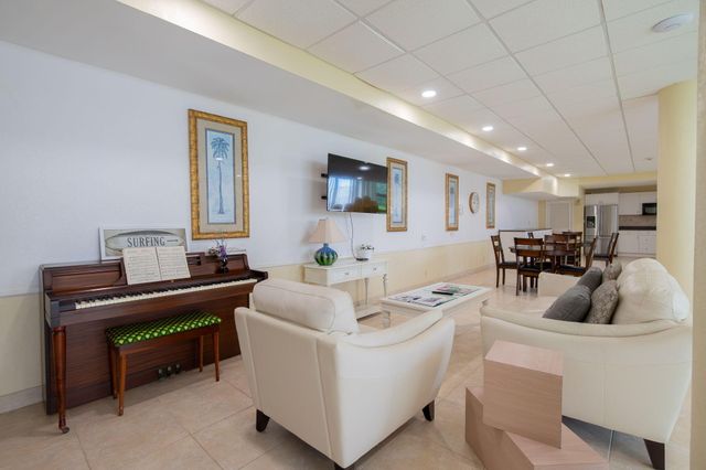 3570 S Ocean Boulevard 610, South Palm Beach, FL 33480