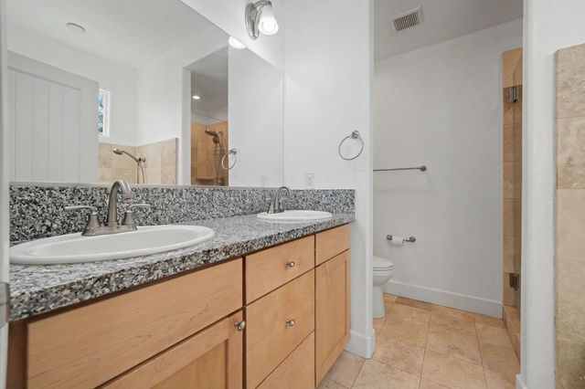 2302 Lake View Cir, Valley Springs, CA 95252