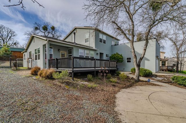 2302 Lake View Cir, Valley Springs, CA 95252