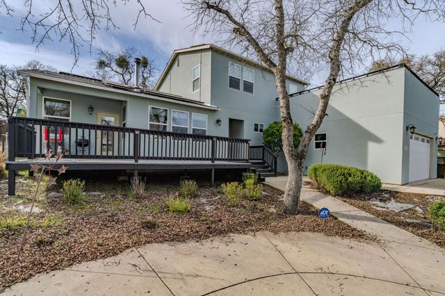 2302 Lake View Cir, Valley Springs, CA 95252