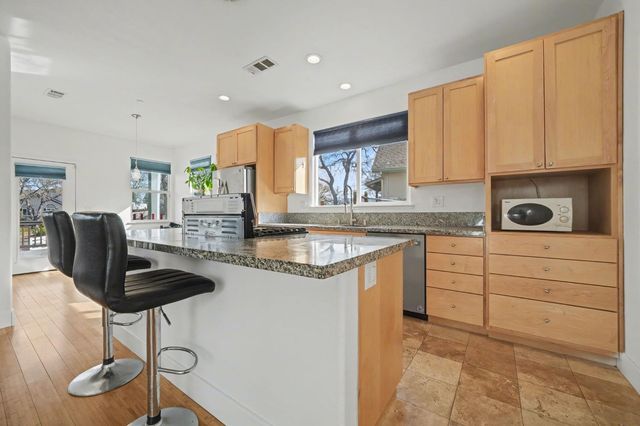 2302 Lake View Cir, Valley Springs, CA 95252